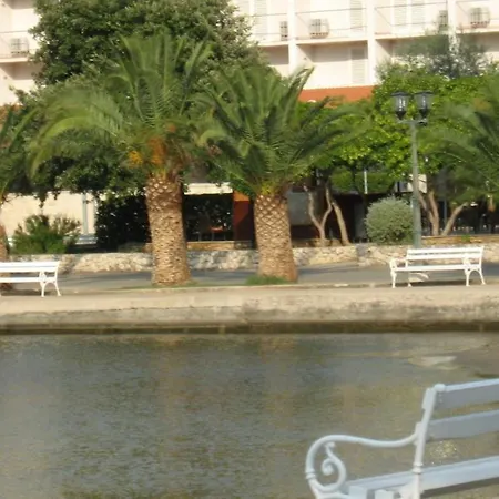 Lumbardina Apartment *