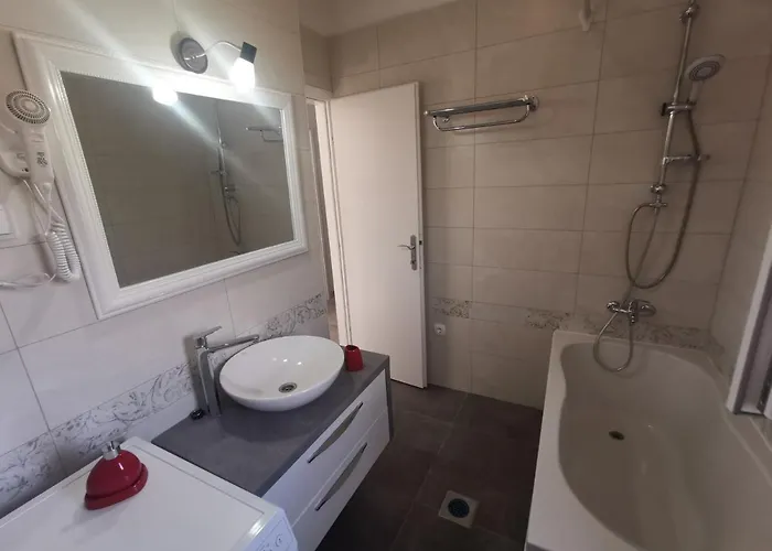 Apartment Lumbardina *